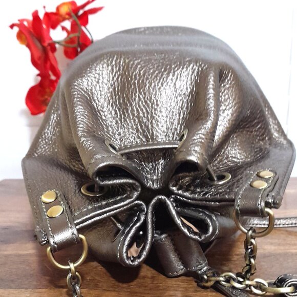 Hobo International Leather Metallic Bronze Shimmer Bucket Shoulder Bag - Picture 9 of 11